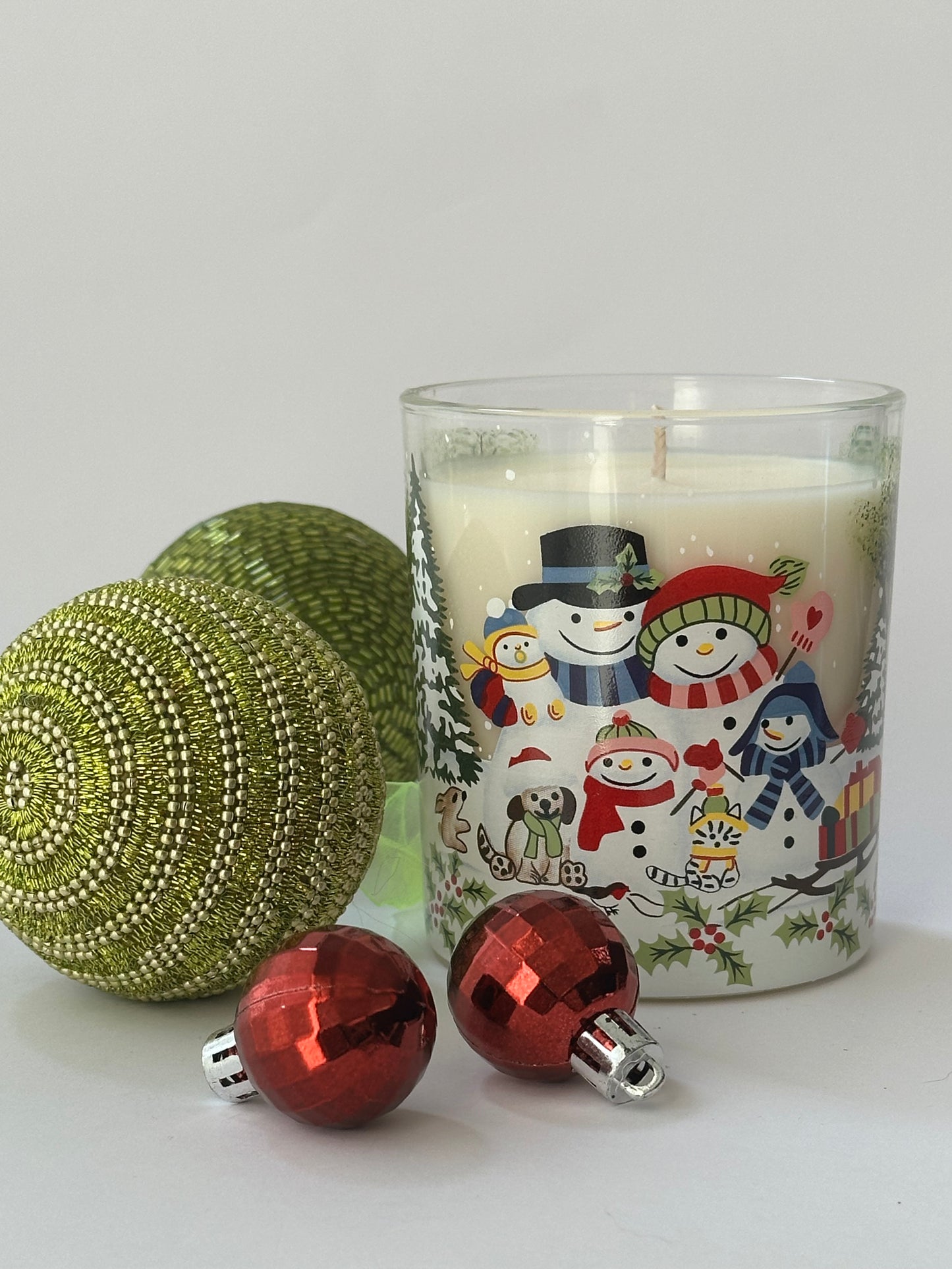 Snowman Family Fun Soy Candle 300g